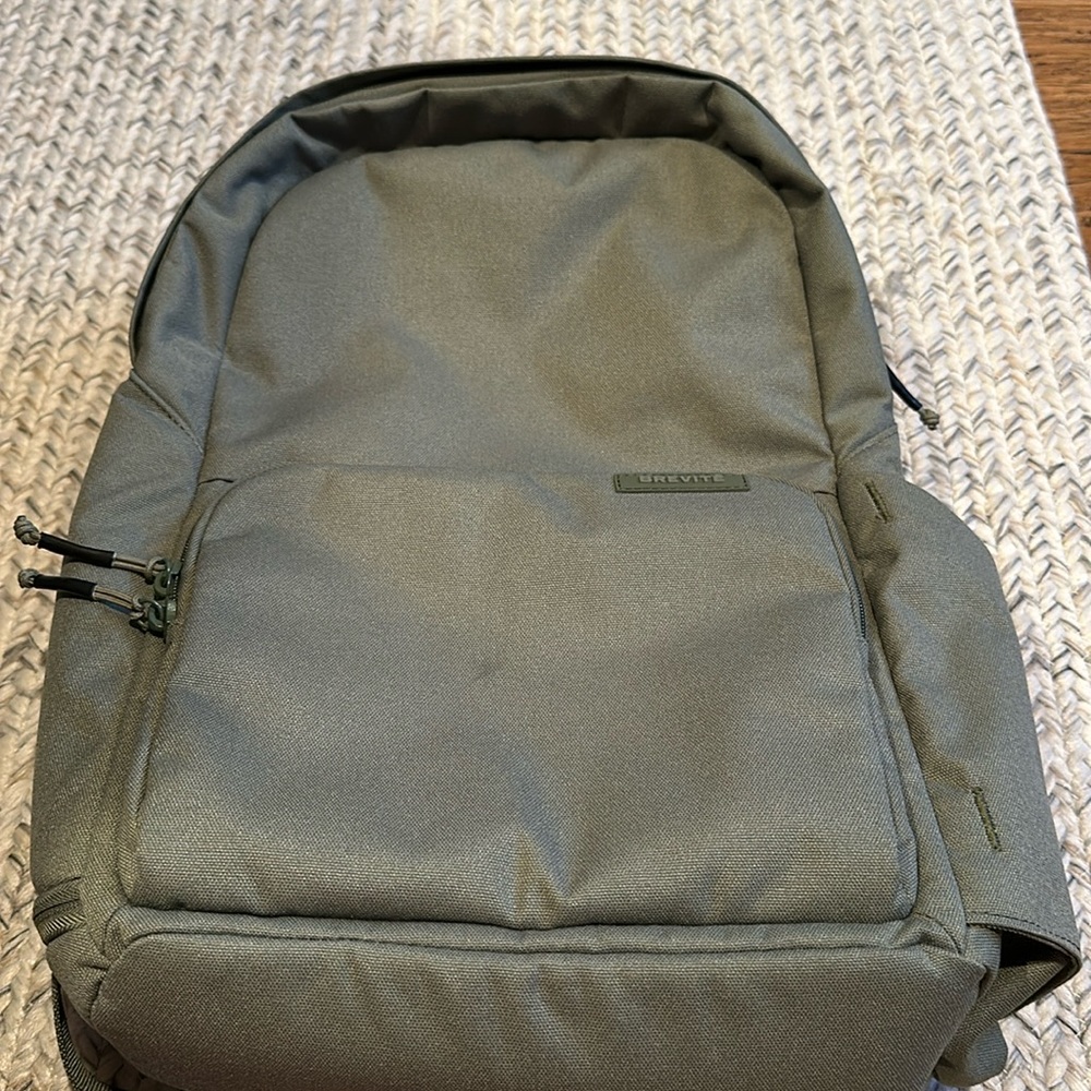 Brevite laptop backpack